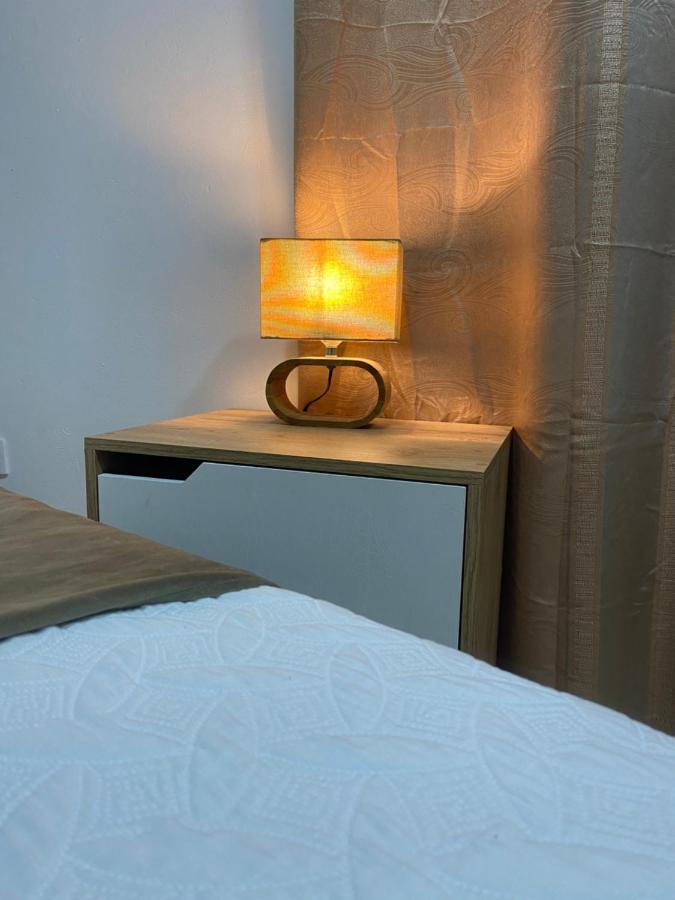 Oak Tree House Guest House Guatape Ngoại thất bức ảnh